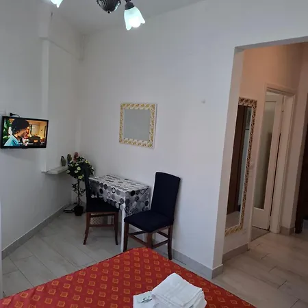 Le Maschere Bed & Breakfast Mestre